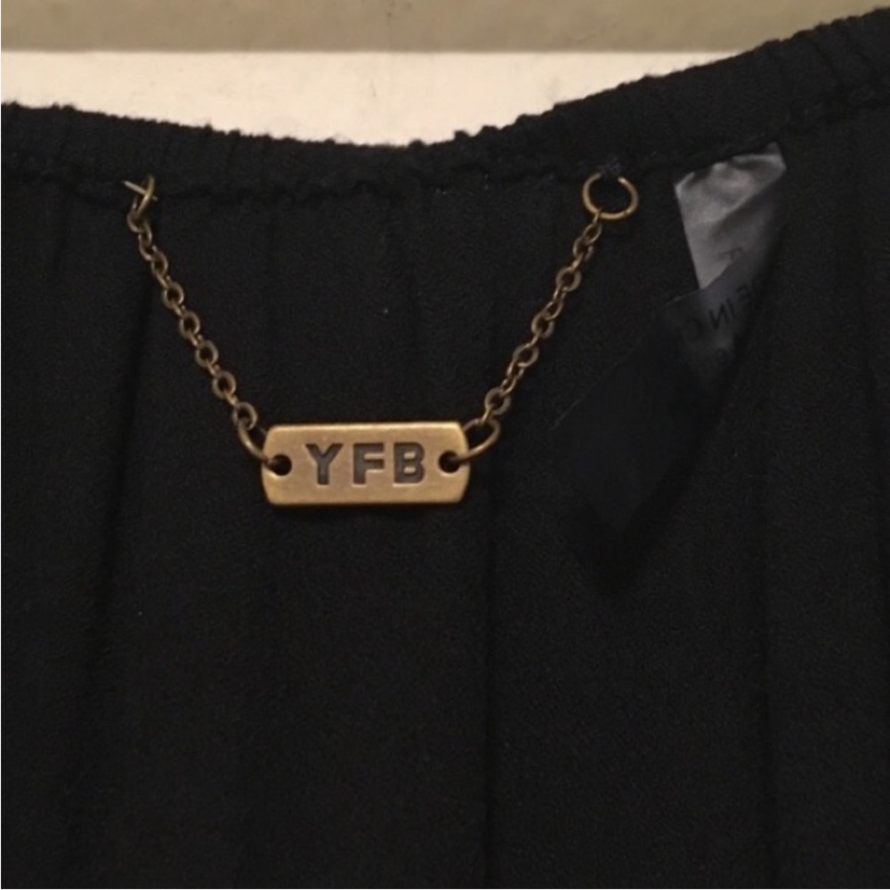 Young Fabulous & Broke Off-Shoulder Black Romper size small NWOT - Picture 7 of 8